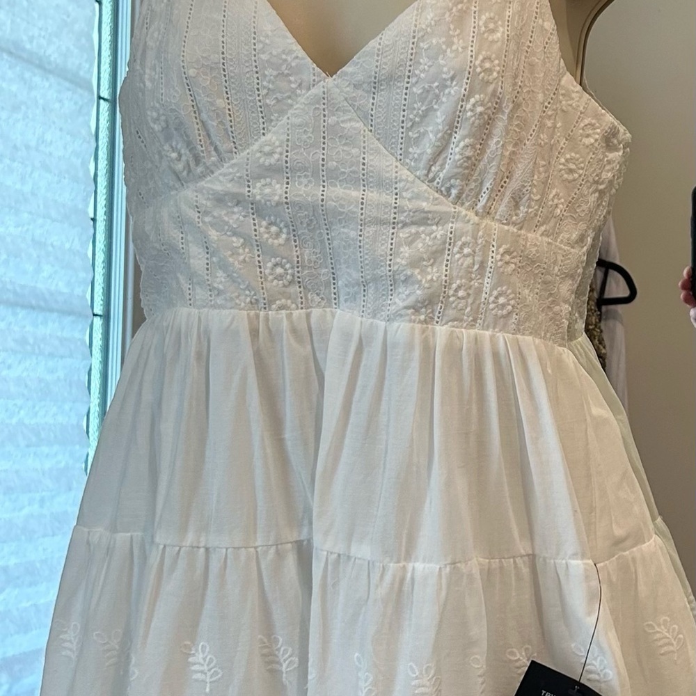 Lulus Perfect White Cotton Sundress NWT SZ M - Picture 11 of 15